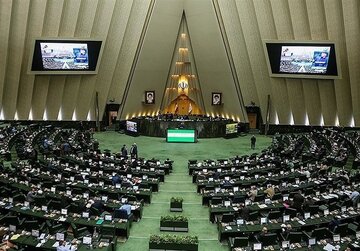 ۵ وزیر محمود احمدی نژاد وارد مجلس دوزادهم شدند+جزئیات