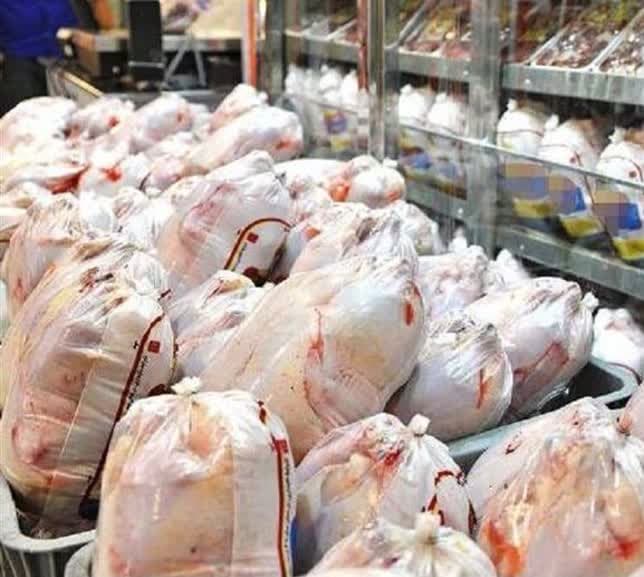 کشف قریب به ۳۰۰ کیلوگرم گوشت مرغ تاریخ مصرف گذشته در یاسوج