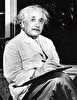 آلبرت انیشتین یکی از بزرگترین فریبکاران تاریخ علم که باعث و بانی اوضاع فعلی جهان است