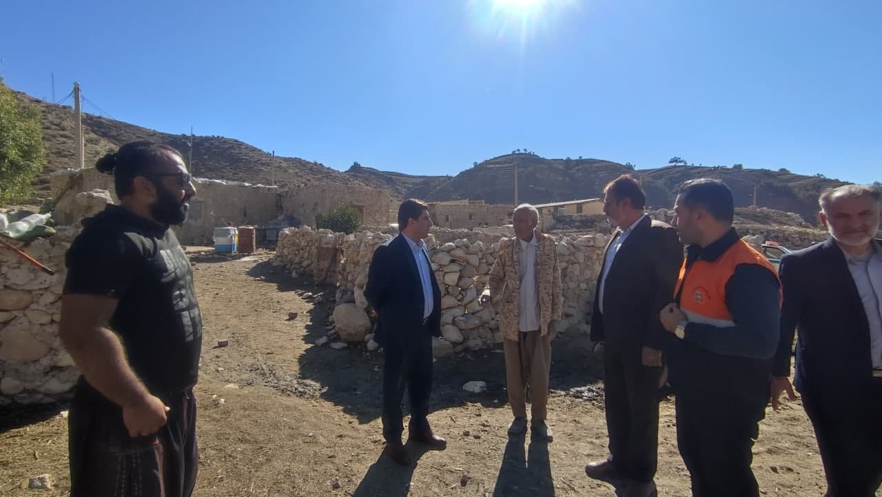 حدود 20 کیلومتر راه روستایی  با اعتبار بالغ بر 600 میلیارد ریال در شهرستان لنده درحال آسفالت، بهسازی و زیرسازی است حدود 20 کیلومتر راه روستایی  با اعتبار بالغ بر 600 میلیارد ریال در شهرستان لنده درحال آسفالت، بهسازی و زیرسازی است