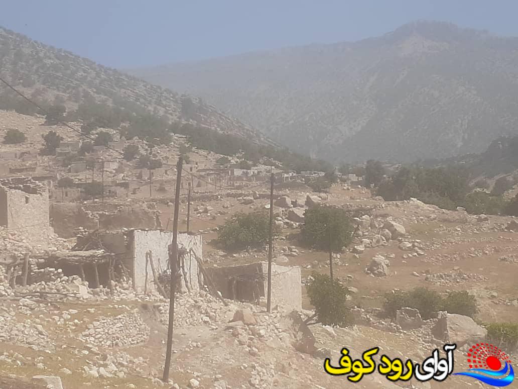 پیگیری مصوبات سفر فرماندار لنده به روستای عروه