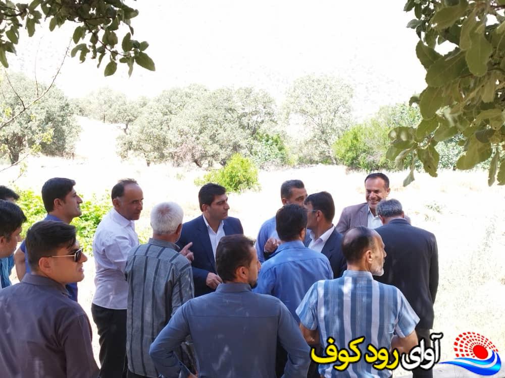 بازدید میدانی فرماندار لنده از روستاهای بخش موگرمون